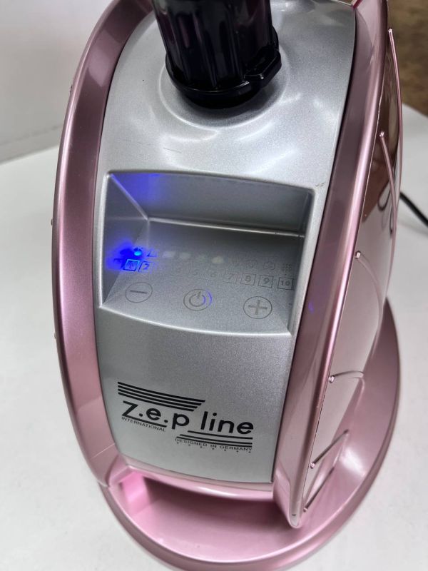 Відпарювач вертикальний для одягу зі стійкою Zepline 3500Вт ZP-132